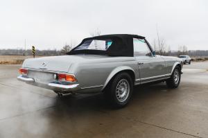 Mercedes-Benz 280 SL 1969 года  (EU)